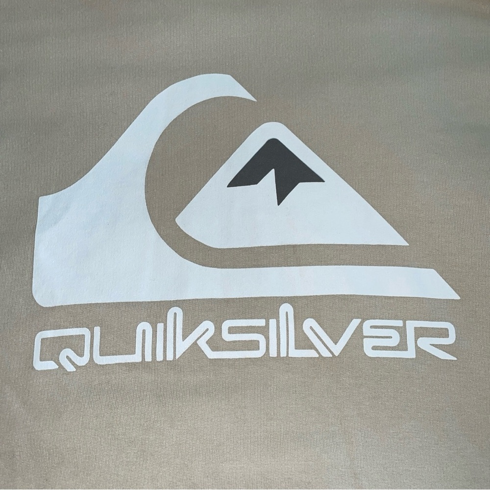 Vintage Y2K Quiksilver Men's Beige Pullover‎ Hoodie with Logo, Front Pocket Sz L